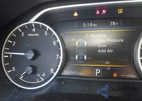 2018 Nissan Maxima 3.5 Sv z USA, uszkodzony, nr VIN 1N4AA6AP5JC380877